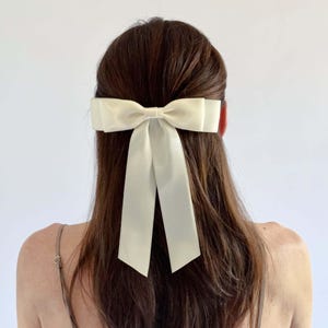 Long Tail Satin Haarschleife: Braut Brautjungfer Zubehör