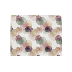 Geometric Place Mat: Geometric retro-look place mat, washable table mat