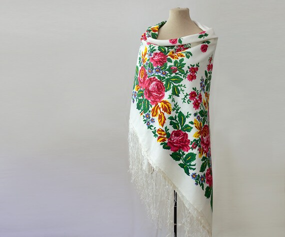 white Russian shawl, silk shawl, fringed shawl, wh