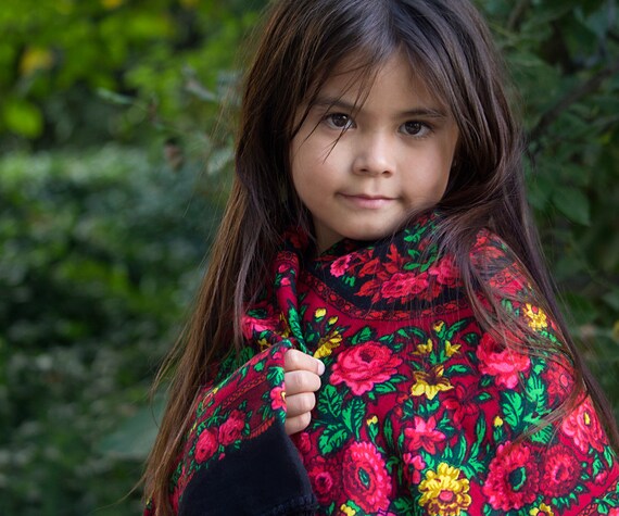 Russian shawl, red, fringed shawl, black with with