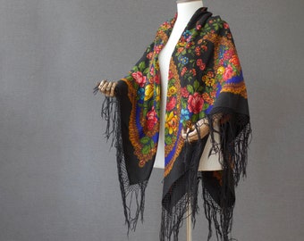 Black Russian shawl with yellow tulips | Shawl with large paisley | Vintage floral throw | With defects