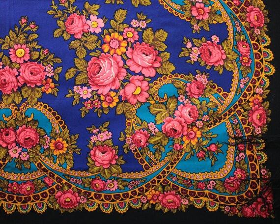 Blue Slavic shawl with pink roses and sophisticat… - image 9