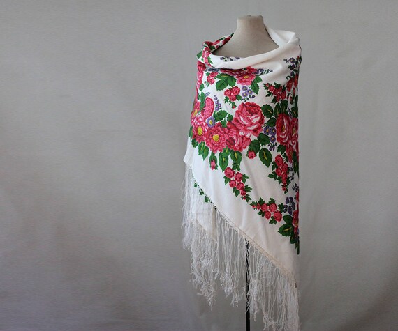 white floral silk shawl, white floral shawl, Russi