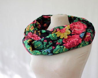 black infinity scarf, floral wool scarf, Russian scarf, maroon scarf, berry scarf, Russian shawl, cherry grape paisley, botanical scarf,