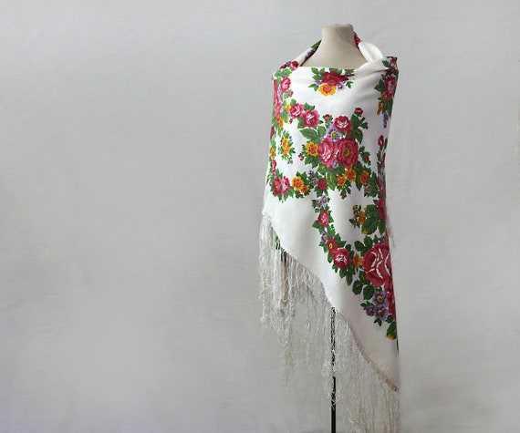 white floral silk shawl, white floral shawl, Russi