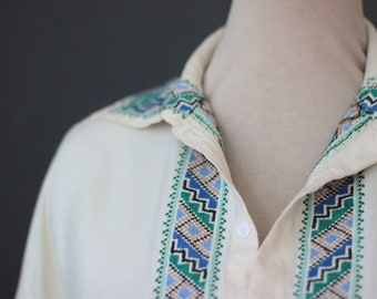 Ukrainian embroidered shirt, traditional vyshyvanka shirt for men or women, Ukraine folk shirt