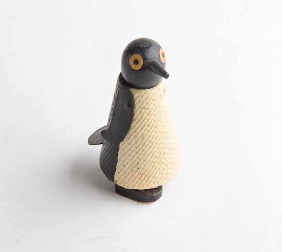 walking penguin toy