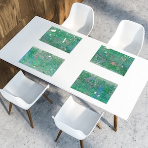 Green Abstract Placemats Set Of 2-12, Vinyl Material Dining Table Mats, Washable and Heat Resistant Placemats, Christmas Placemats