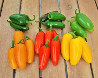 Jalapeno "NuMex Spice",  Hot Pepper Mix,   Heirloom Garden Seeds  Open Pollinated Non-GMO