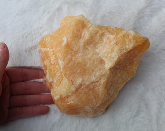 Fossil Cavern ORANGE CALCITE CRYSTAL LARGE BANDED EGG HAND CARVED REIKI Heal 60mm 132g st191 Fossil Cavern ORANGE CALCITE CRYSTAL LARGE BANDED EGG HAND CARVED REIKI Heal 60mm 132g st191