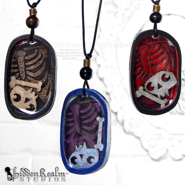 Rattled Bones Adjustable Skull Shaker Necklace