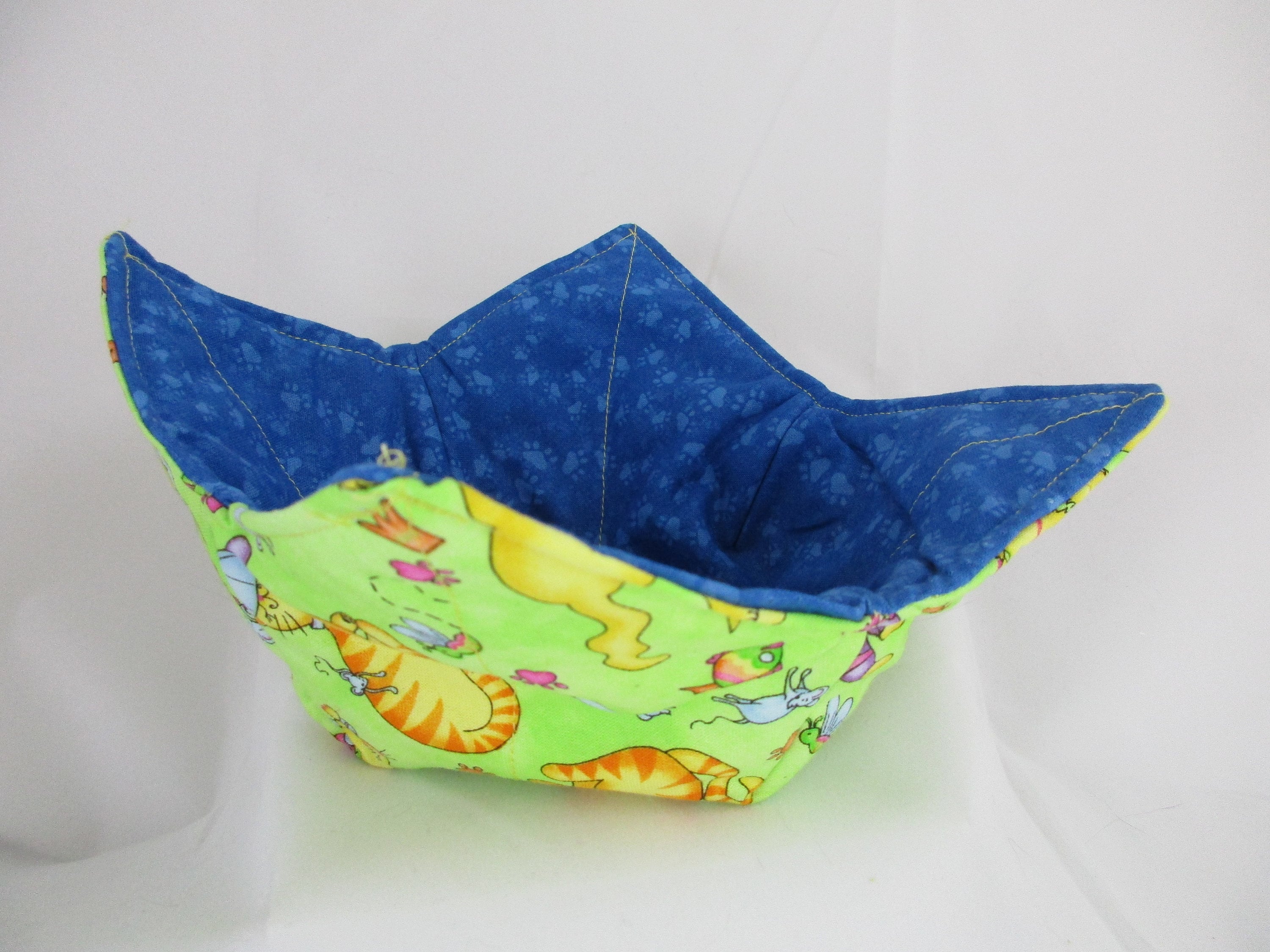 Reverse-a-bowl Cozy