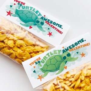 DRUCKBARE Schildkröten Valentines für Kinder Valentinstag Karten Leckerli Beutel Topper Valentinstag Klassenzimmer Valentinstag Snack Tags Schildkröten Käse Cracker