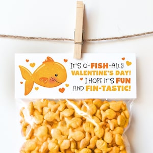 Topper de sac de friandises de la Saint-Valentin à imprimer pour enfants Crackers en forme de poisson Craquelins Poisson rouge Saint-Valentin Carte de voeux pour la classe Collation Tags Enseignant