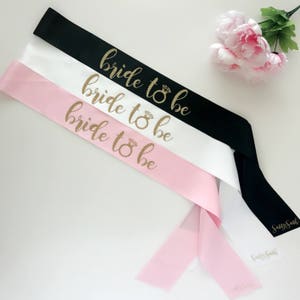 Faixa personalizada para noiva atrevida / Faixa para futura senhora / Faixa para Feyonce / Faixa para despedida de solteira / Faixa para chá de panela / Faixa para despedida de solteira / Presente para noiva