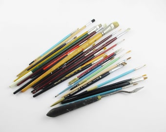 All Twenty-Seven Artist's Brushes - Wood Handles - Detailwork - Sable Brushes - Vintage - Japan, W. Germany, France - Grumbacher and More