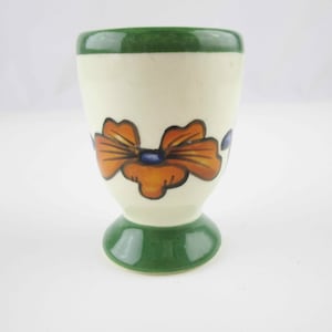 A &#39;Topis Antiqua&#39; Ceramic Egg Cup - From Guatemala - Ceramic Handcrafts From Guatemala - Pottery - Grass Green With Orange Flowers