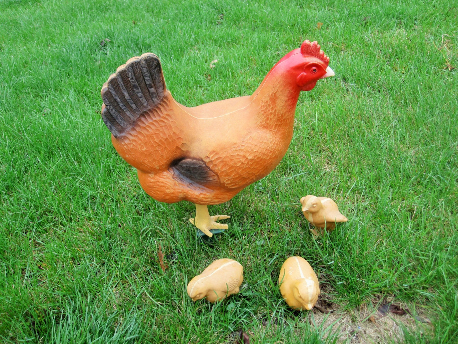 Fun Vintage 1950s Chickens Plastic 3Dimensional Hen and Etsy