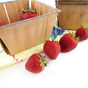 Four Berry Boxes With Wire Tops - Balsa Boxes - Stained - Original Condition - Fun Kitchen - Garden Shed - Four Strawberry Boxes
