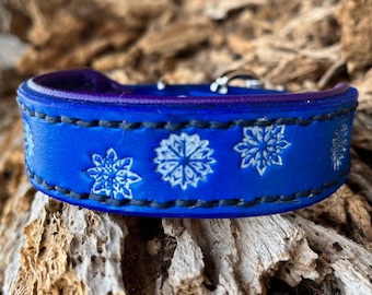 Collare in pelle per cani - design a fiocco di neve personalizzato per cani di piccola taglia con fodera in pelle di agnello blu e viola