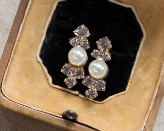 Bridesmaid Pearl Drop Earrings Gold Wedding Stud Earrings Crystal Cluster Post Earrings Jeweled Art Deco Earrings Dainty Bridal Jewelry, LIV