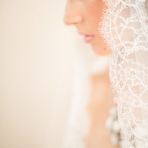 French Chantilly Lace by the Yard Fabric Swatch for Bridal Veil Off White Eyelash Edge Lace Delicate Scallop Lace Trim, LETITIA LACE by Camilla Christine Wedding Accessories