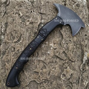 Handmade Full Tang Bushcraft Axe, Custom Forged Carbon Steel Hatchet, Heavy Duty Wood Splitting Camping Axe, Personalized Outdoor Hunting