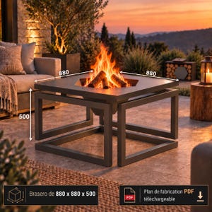 Peut inclure: Un brasero carré en métal avec une ouverture hexagonale centrale contenant des bûches en feu et des flammes. La structure présente un cadre géométrique et est marquée avec des dimensions de 880 x 880 x 500 mm. Un plan PDF est téléchargeable.