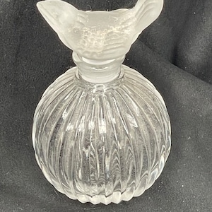 Vintage Nina Ricci L’air Du Temps Mini Perfume Bottle empty