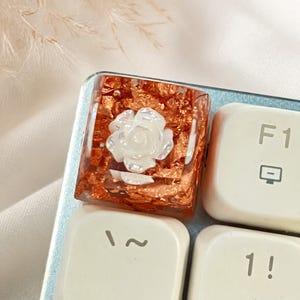 Camellia Flower Resin Keycap, Translucent Mechanical Keyboard Key Cap, DIY Keyboard Accent, Light Transmitting Artisan Keycap