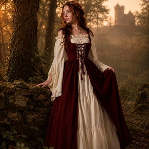 Éléonore Medieval Dress for Women, Renaissance Lace Up Gown, Romantic Gothic Ren Faire Dress