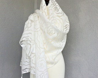 Bridal Linen Wrap Shawl, Wedding Ivory Shoulder Scarf