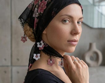 Crochet Flower Bandana: Botanical Floral Headscarf, Lightweight Turban