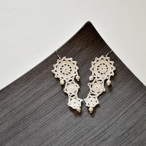Ivory Lace Dangle Earrings, Pearl Crochet Earrings, Bridal Dangling Earrings, Boho Beaded Jewelry