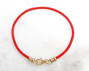 Pulsera clásica original de hilo rojo de Cábala, chapada en oro de 14 quilates.