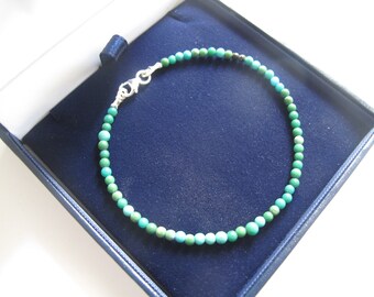 Pulsera de cuentas redondas de pequeñas piedras preciosas de turquesa natural