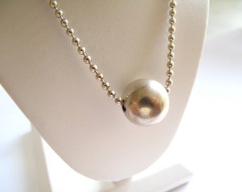 silver large bead pendant necklace