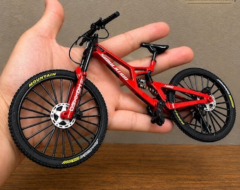 Miniature Mountain Bike Model, Red Metal MTB Collectible, Cycling Gift (Desk Decor)