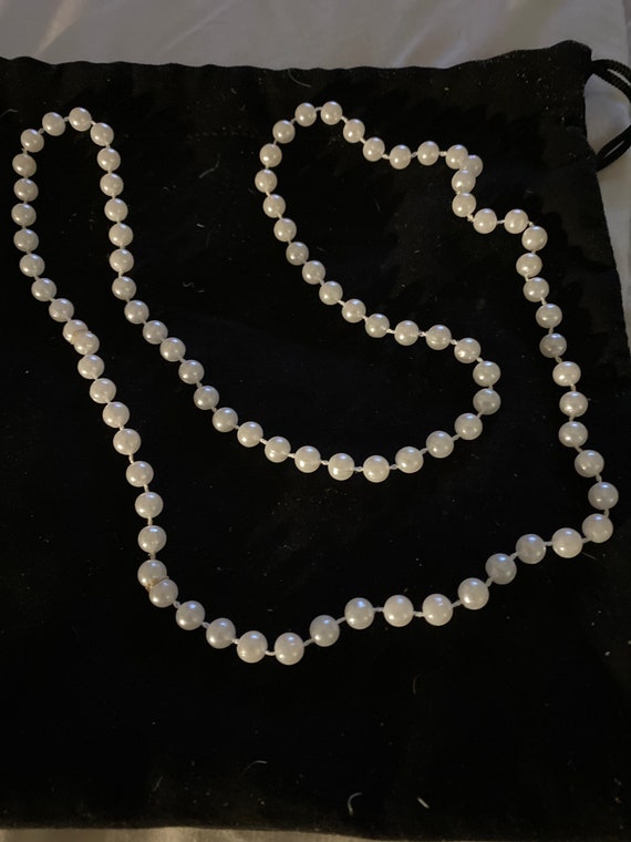 24” white Pearls