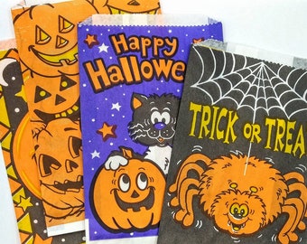 4 pc. Vintage Halloween Treat Bag Assortment, 1990s Halloween Party Favors, Halloween Collectible Decor, 4" x 6" Paper Bags, Cookie Bags