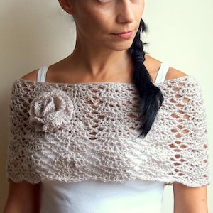 Crochet PATTERN woman lace capelet shrug, loop scarf, shawl bride wedding flower neckwarmer,  DIY tutorial Instant download