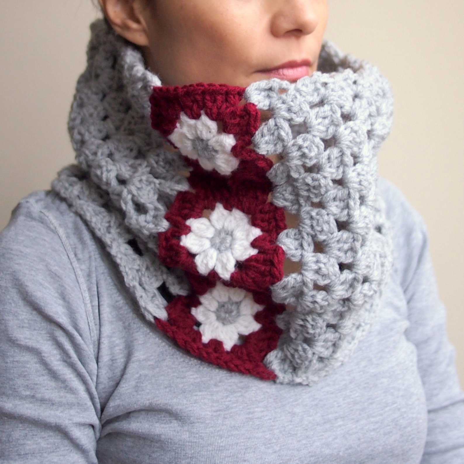 Crochet PATTERN Granny Square Flower Cowl, Woman Loop Scarf, Women ...