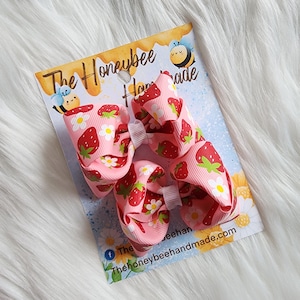 3in Strawberries Piggy Set, Piggy Bows, Pigtail Bows, Girls Hair Bow