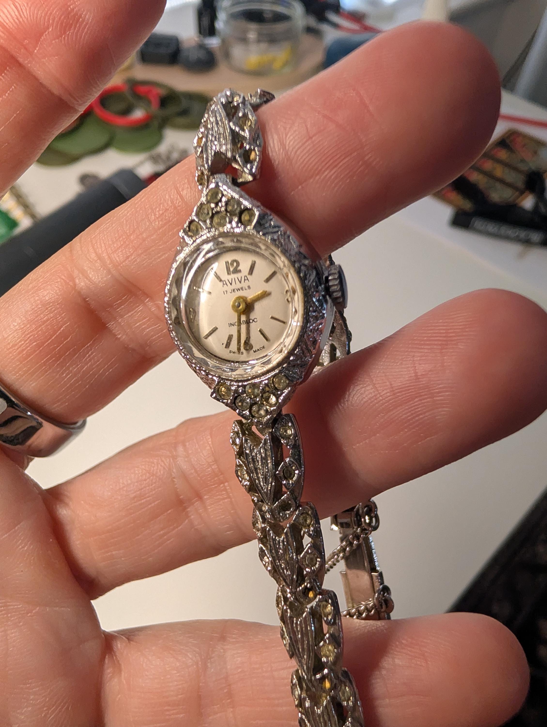 Avia watch - Etsy 日本