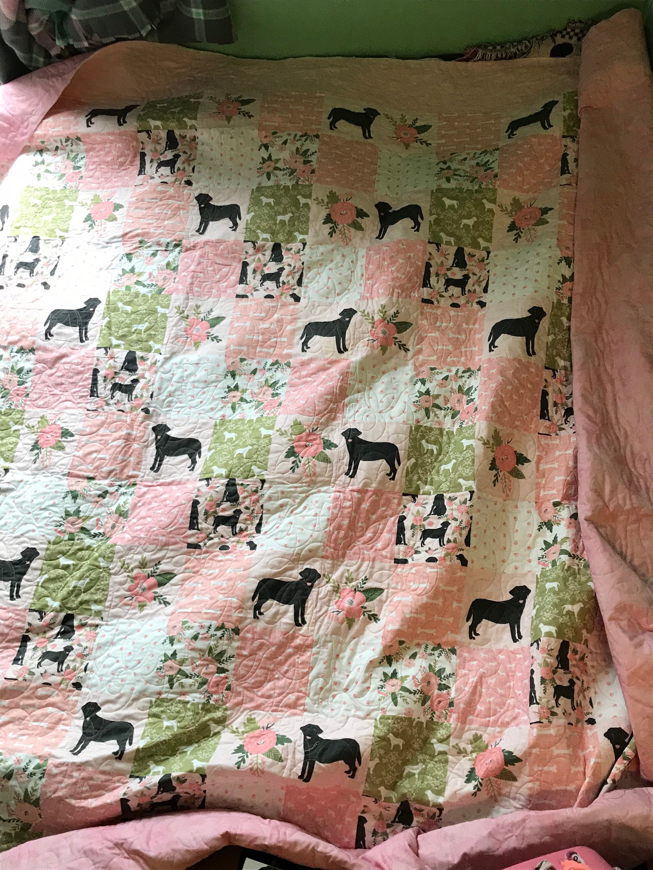 Beautiful Black Lab Quilt. This is 94x94 quilted on long Etsy