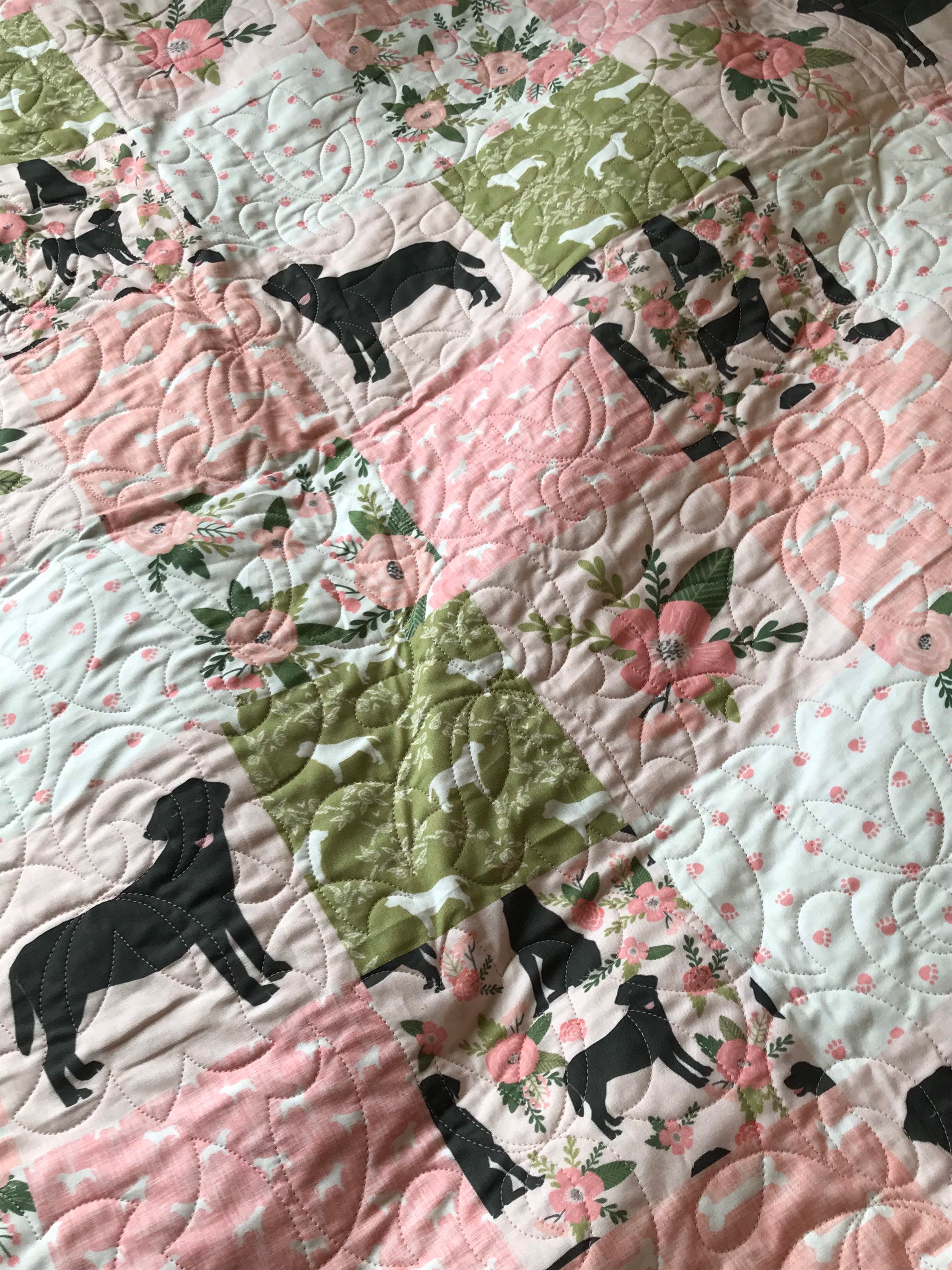 Beautiful Black Lab Quilt. This is 94x94 quilted on long Etsy