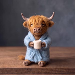 Highland Cow Needle Felting Kit for Beginners | Wool Fiber+Tutorial, Hand Craft, Cozy Hobby, Gift for Crafters, Birthday Present