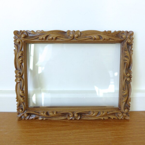 Carved wood look picture frame with deep scroll detail, 6 x 8