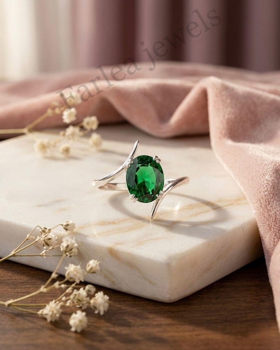 9x7mm Oval Emerald Ring, Botanical Leaf Design, Silver-Tone Gemstone Jewelry