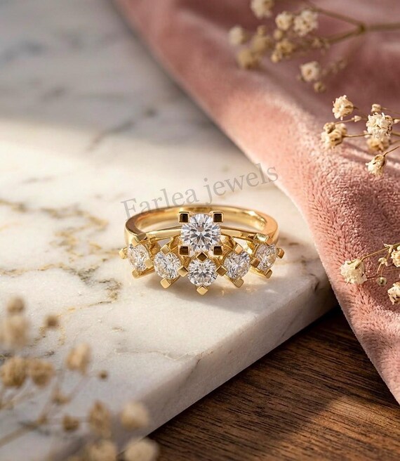 Round Cut Moissanite Cluster Engagement Ring, Unique Gold Cluster Ring for Women. Curved Stacking Ring, Anniversary Gift for Her.